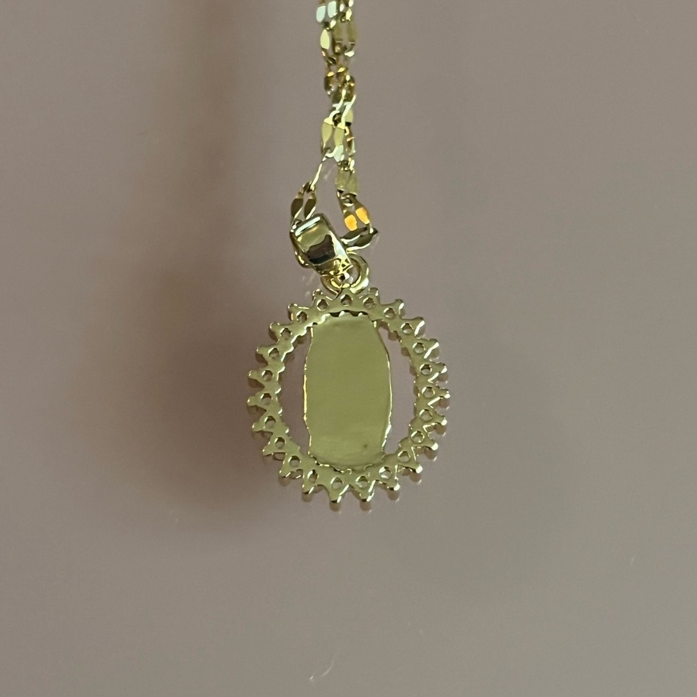 โจ Boho Chic Virgin Mary Pendant Necklace โจ - Picture 6 of 9
